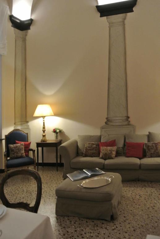 Palazzo Zecchino B&B Genova Eksteriør billede