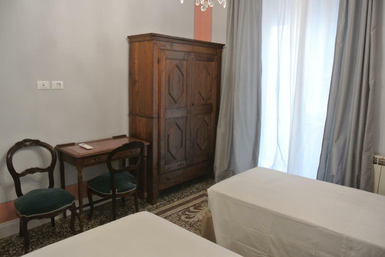 Palazzo Zecchino B&B Genova Eksteriør billede