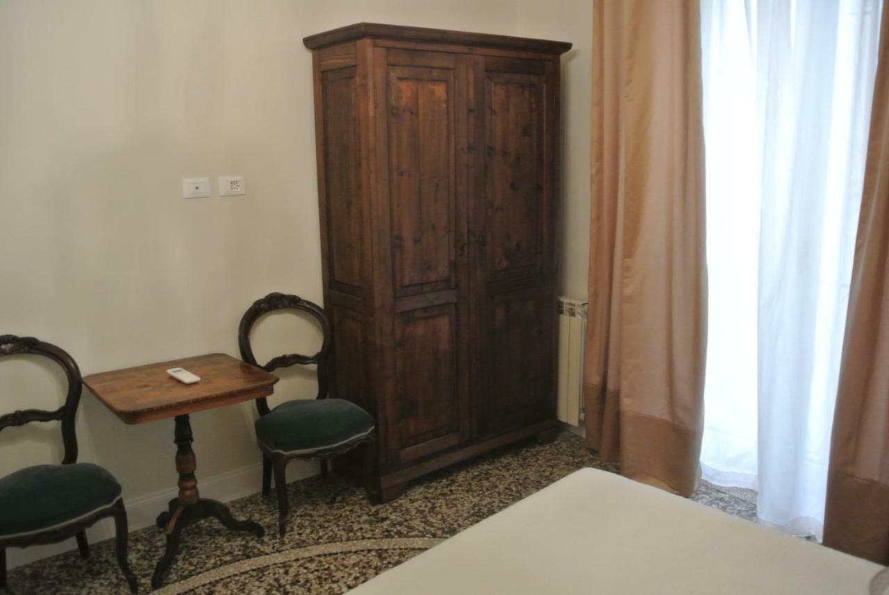 Palazzo Zecchino B&B Genova Eksteriør billede